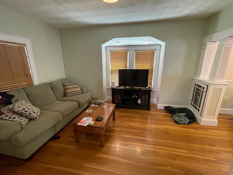 76 Westwood Rd #2 — Photo 4
