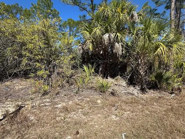 Henning St #20, North Pt, FL 34288