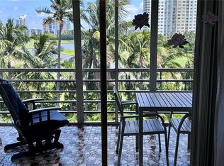 200 NE 14th Ave APT 519, Hallandale, FL 33009