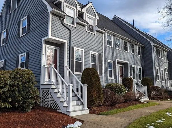 58 S Main St #2, Natick, MA 01760