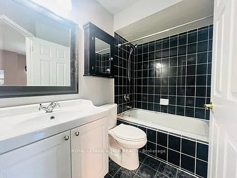 575 Steeple Hl #39 — Photo 28