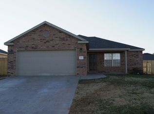 1208 N 30th St, Rogers, AR 72756