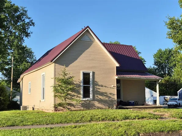 909 E Vincennes St, Linton, IN 47441