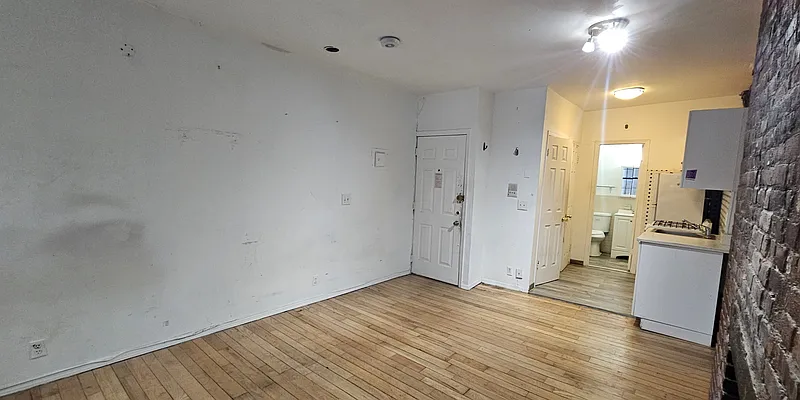 Rented by 195 Property Developers and Realtors LLC | media 3