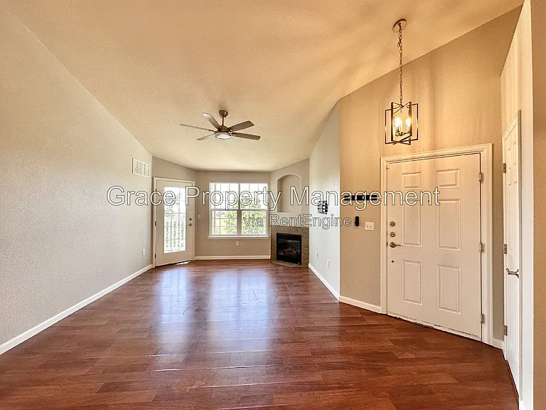 5735 N Genoa Way #306 — Photo 9
