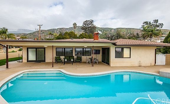 2nd image of 5350 Park Ln