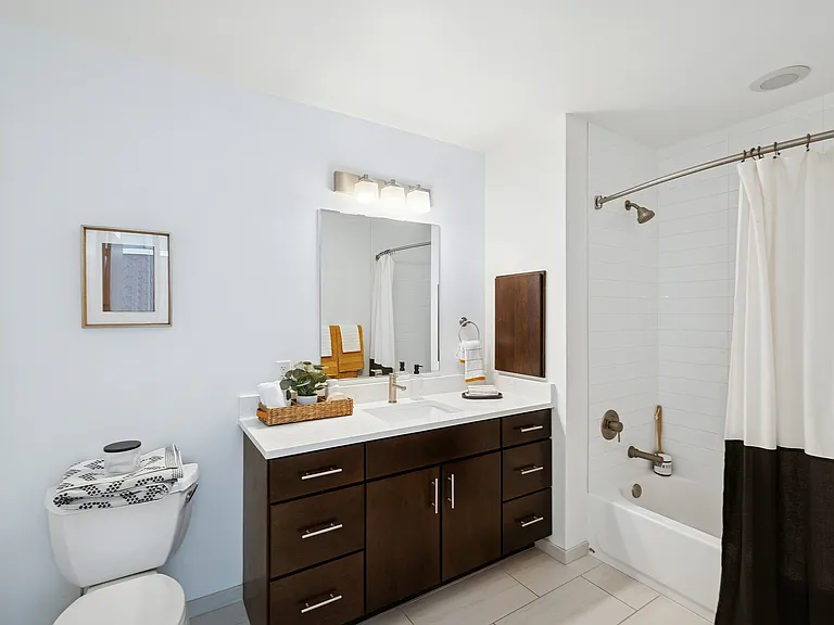 ReNew Oak Park — Photo 9