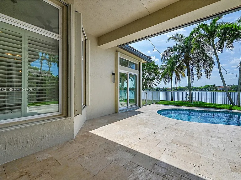 512 NW 120th Dr — Photo 33