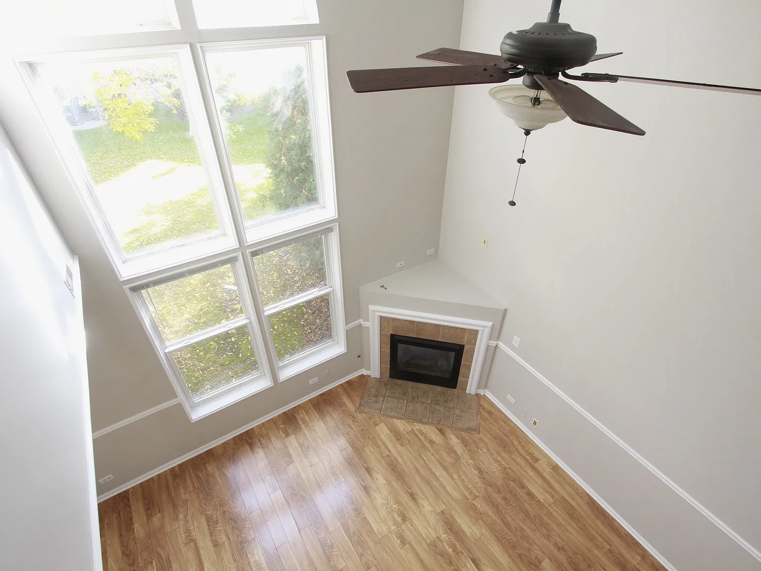 3122 Ollerton Ave — Photo 3