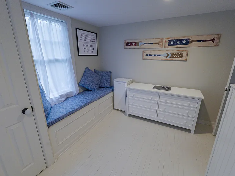 169 Sebonac Rd — Photo 7