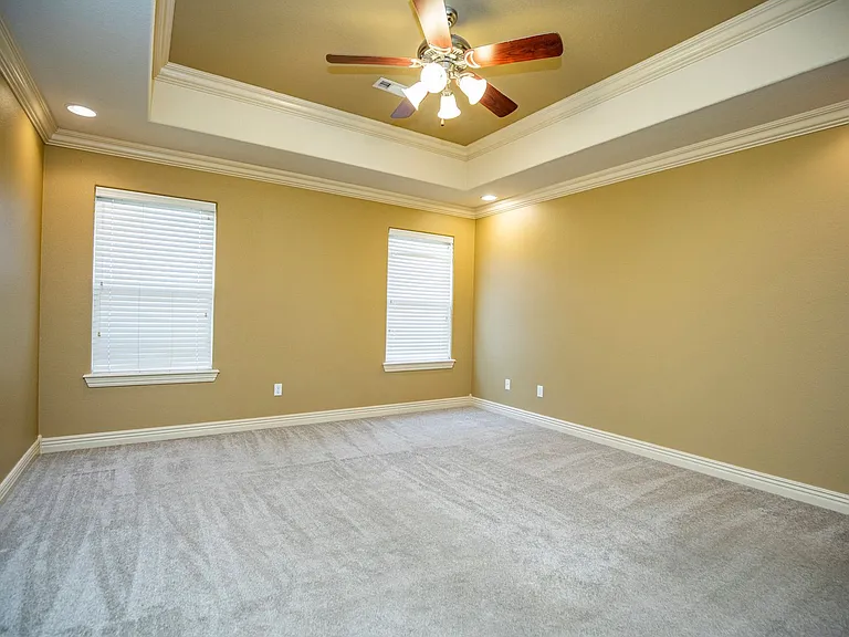 2308 Chinquapin — Photo 18