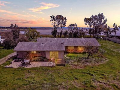 2560 Green Island Road, American Canyon, CA, 94503