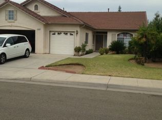 2478 Hanson Ave, Clovis, CA 93611