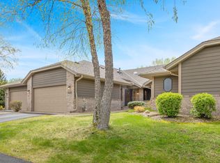 18133 Judicial Way S, Lakeville, MN 55044