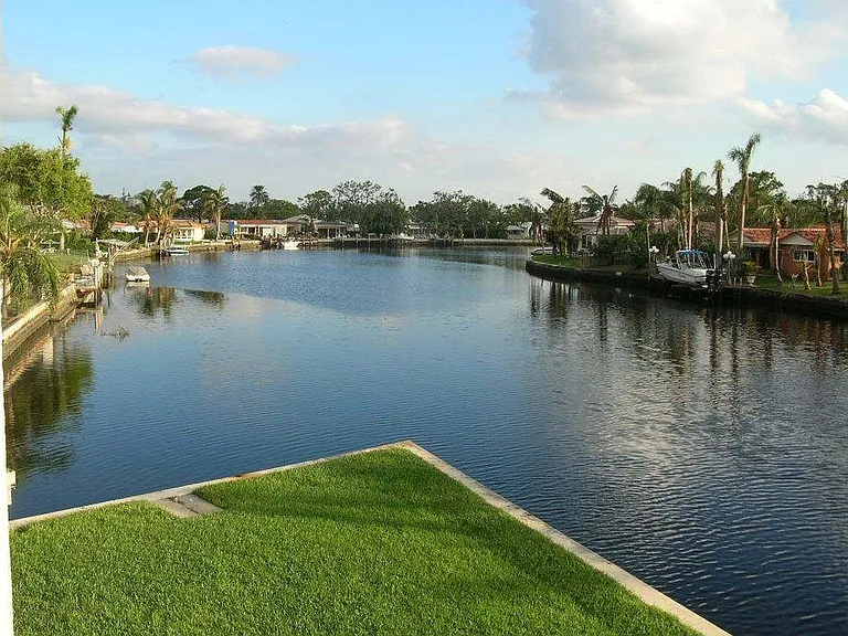 1816 E Oakland Park Blvd #60 — Photo 1