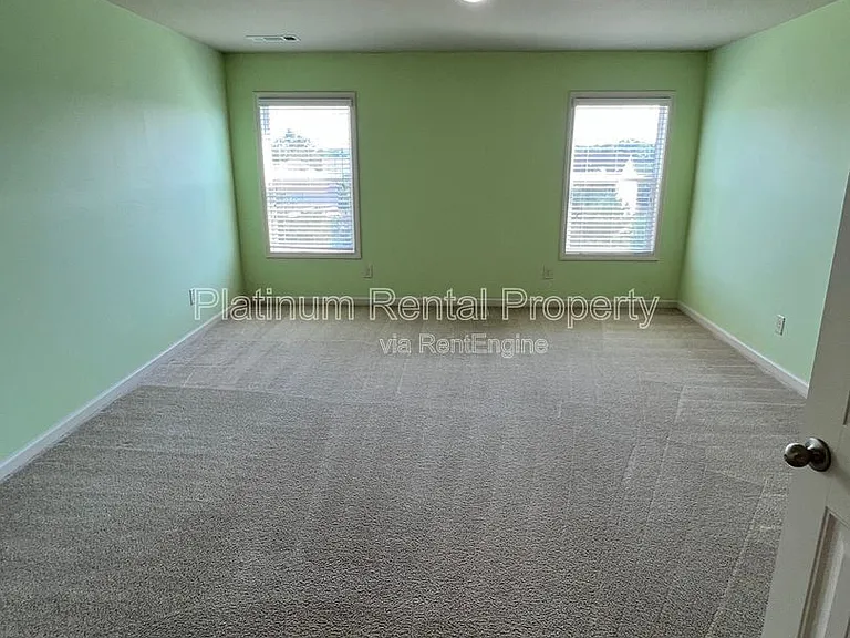 4770 Leatherstone Way — Photo 27