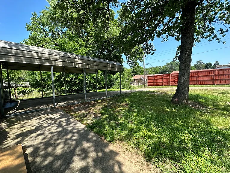 7445 Hillstar Cir — Photo 14