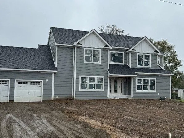 950 Tasker Ln, Greenport, NY 11944