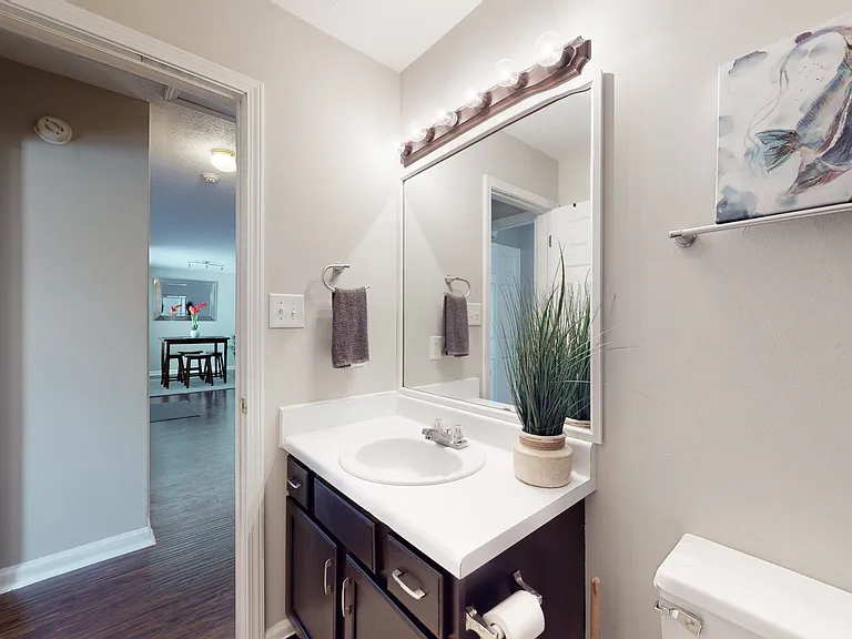 344 Pioneer Dr — Photo 17