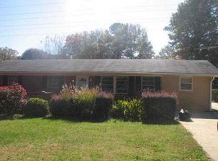 17 Judy Dr SW, Marietta, GA 30060