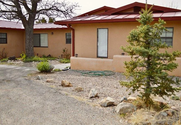 2948 Durango Dr — Photo 2