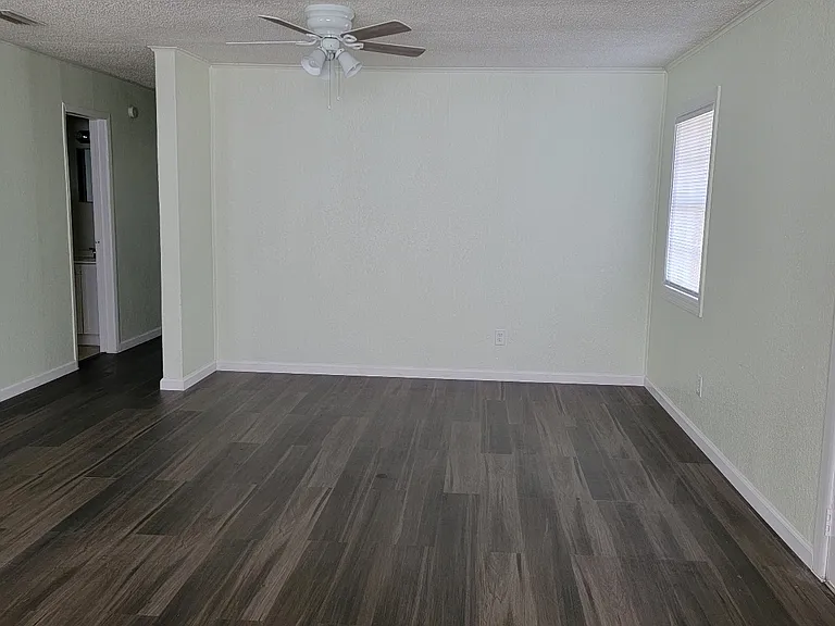 102 Grove St — Photo 3