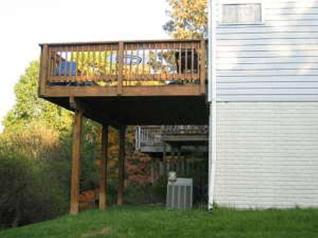 2nd image of 9501 Clocktower Ln