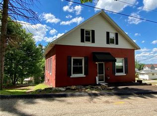 400 W 7th Ave, Derry, PA 15627