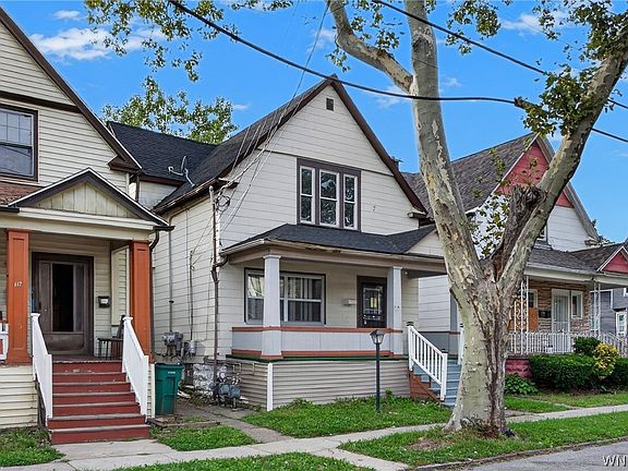 3rd image of 114 Moselle St