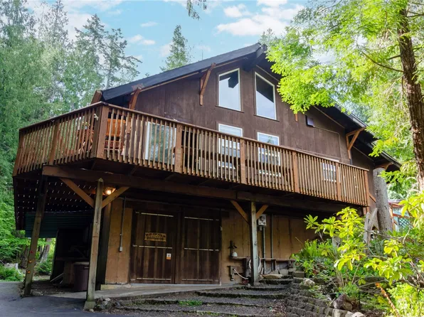 80 N Dow Mt Drive, Hoodsport, WA 98548