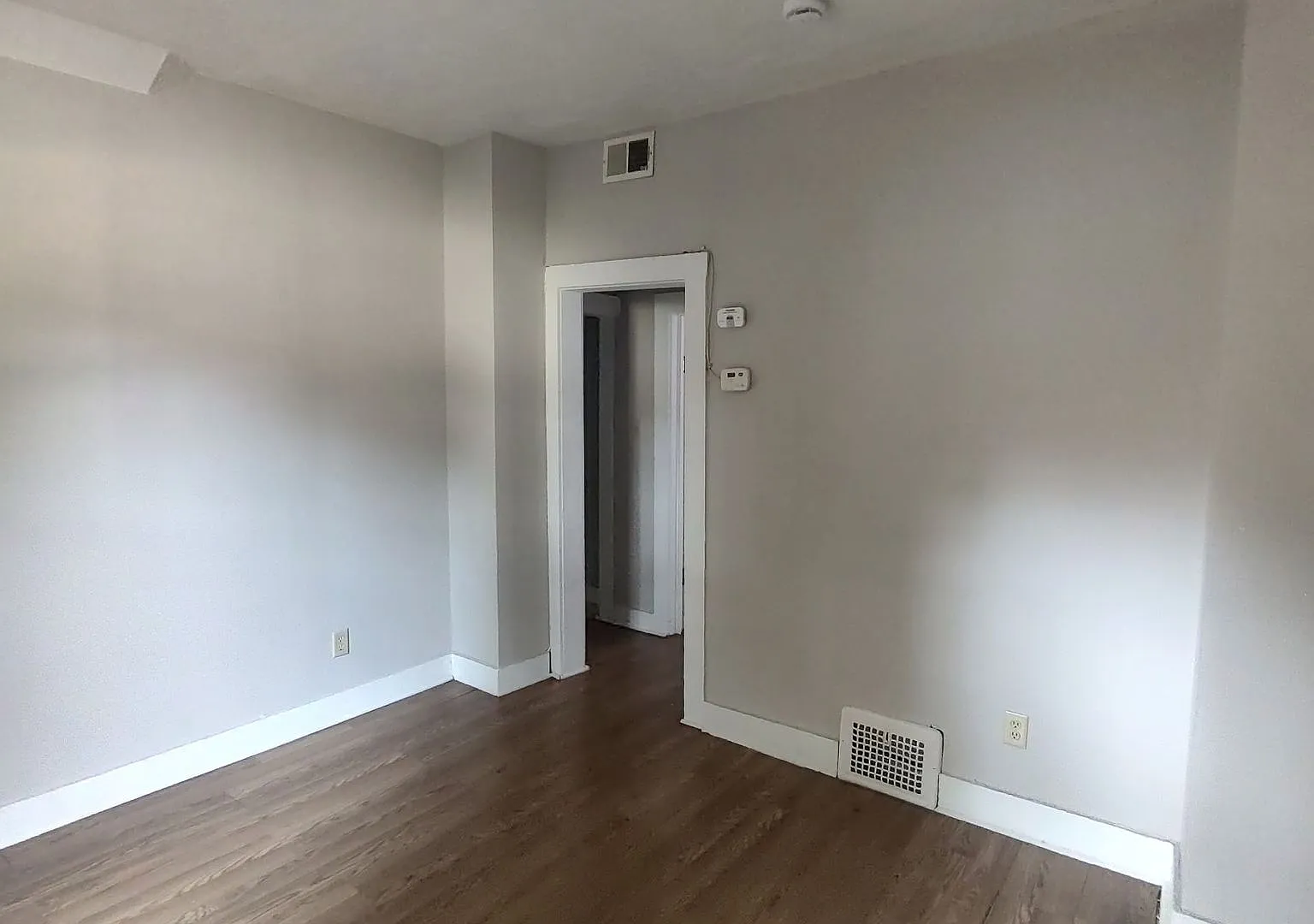 Dht Rental, Llc: Dht Kt Cag 1115 Dorcas St 3 Plex  — Photo 4