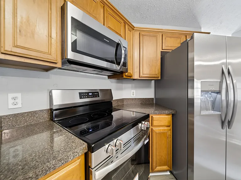 998 Tom Hailey Blvd — Photo 20