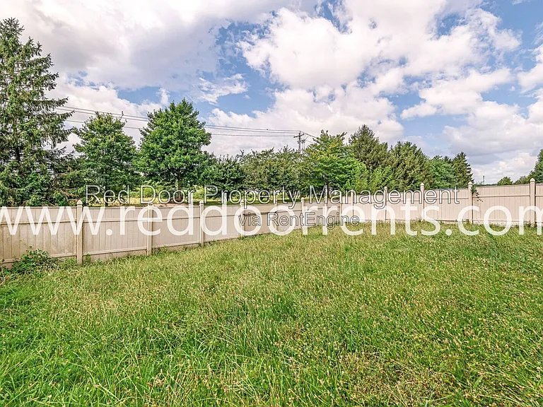 12419 Deerview Dr — Photo 10
