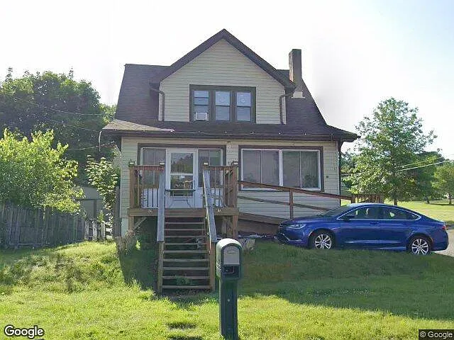 112 Helen Way photo 1