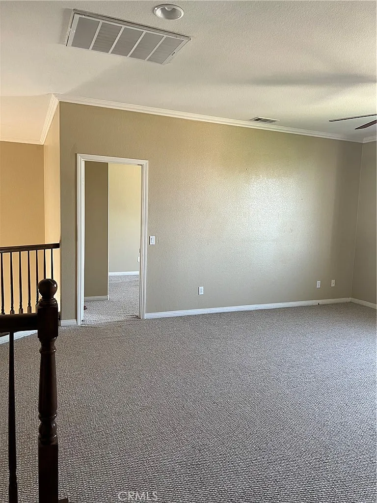 3 bed, 2.5 bath, 2897 sqft, $2,650 — Photo 4
