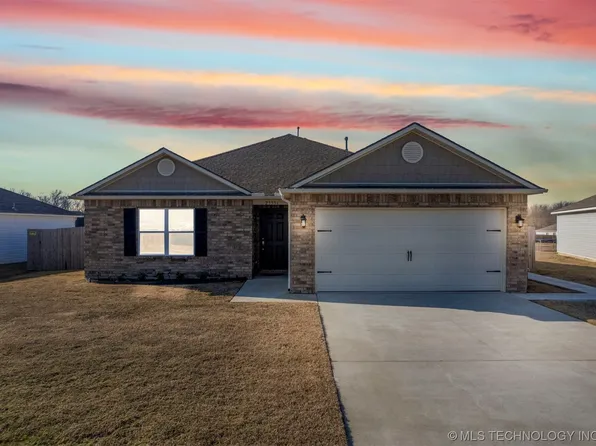 23556 S Becky Blvd, Claremore, OK 74019