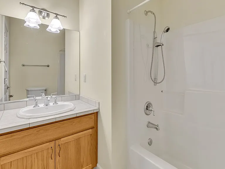1216 S Brookside Ter — Photo 17