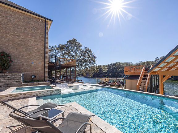 3rd image of 147 Eldredge Rd