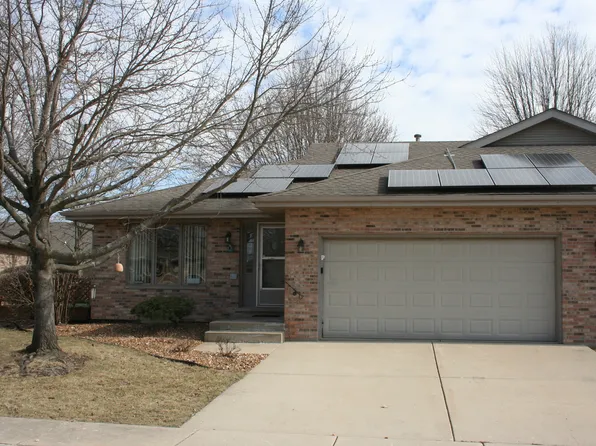 816 Eagle Creek Rd, Elwood, IL 60421