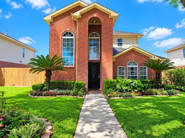 2029 Marvell Dr, Houston, TX 77032