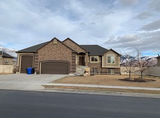 2348 N 2575 W, Farr West, UT 84404