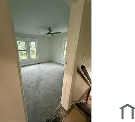304 Avenue B NE — Photo 5