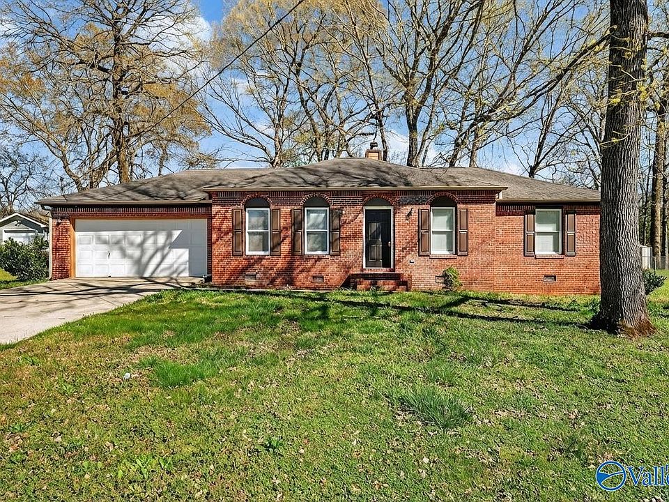 1st image of 219 Stormy Dr