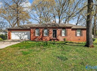 219 Stormy Dr, New Market, AL 35761