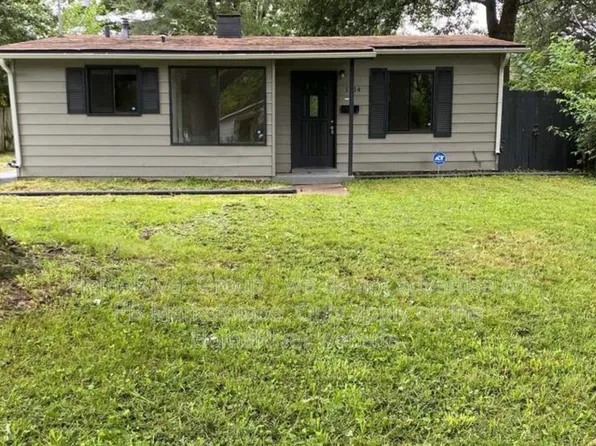 1314 Saint Raphael St, Cahokia, IL 62206