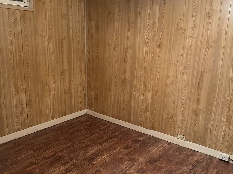 521 Randolph Dr — Photo 1