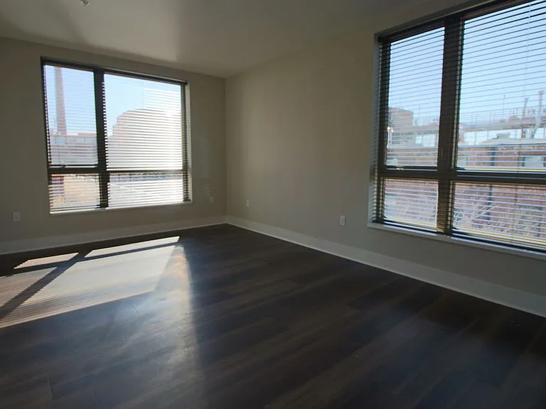 Main2525 — Photo 54