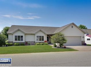 84 Penbrook Cir, Appleton, WI 54913