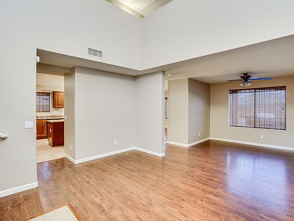 3rd image of 32854 N Quail Ave