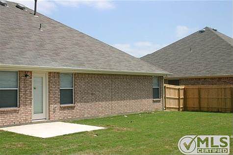 2nd image of 1015 Fair Oaks Dr
